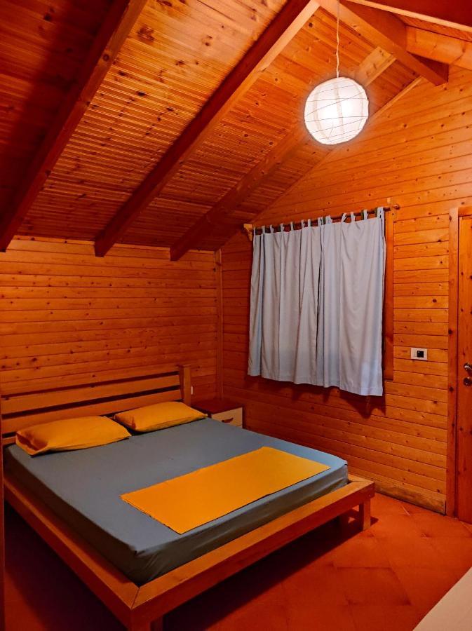 Guesthouse Vila Druri Dhermi Bagian luar foto