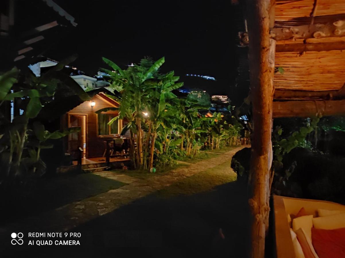 Guesthouse Vila Druri Dhermi Bagian luar foto